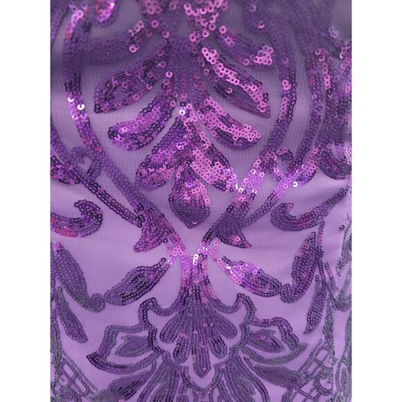 NWT Long Sleeved Patterned Sequin Gown in Purple - Picture 5 of 11